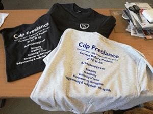 Tekstiltryk - Skilte Design Randers - Tekstil tryk Randers | Tryk på tøj | Logo på tøj | Print på tøj billigt | Salg af firmatøj , T-shirts og Sweatshirts | private og erhverv